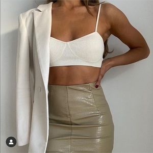NWT LIMITED EDITION RIBBED TOP - CHOCOLATE